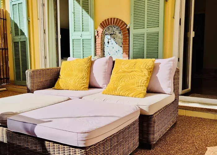 Appartement Elegant In Centre With Grand Terrace Nice